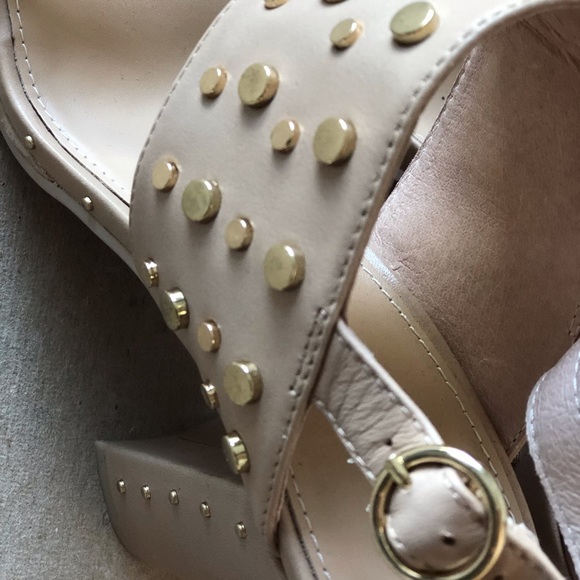 Wittner Gold Studded Nude Leather Sandal - Picture 8 of 10